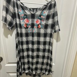 Plaid Black and White Women's Top with Floral Embroidery